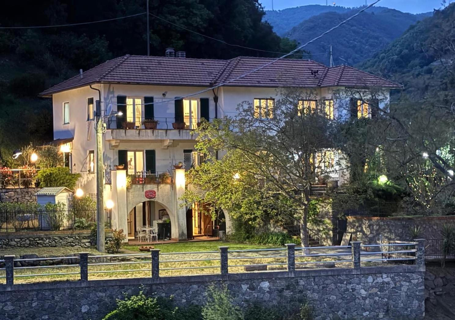 La Casa Sul Fiume Διαμέρισμα Albisola Superiore Εξωτερικό φωτογραφία